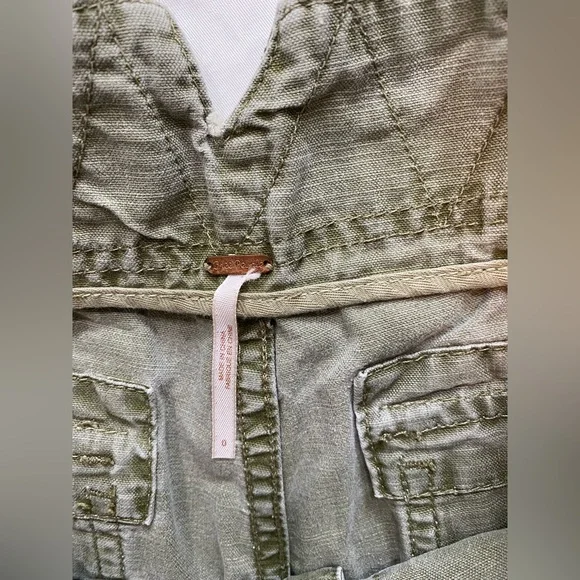 Free People shorts Size 0 - Picture 2 of 3